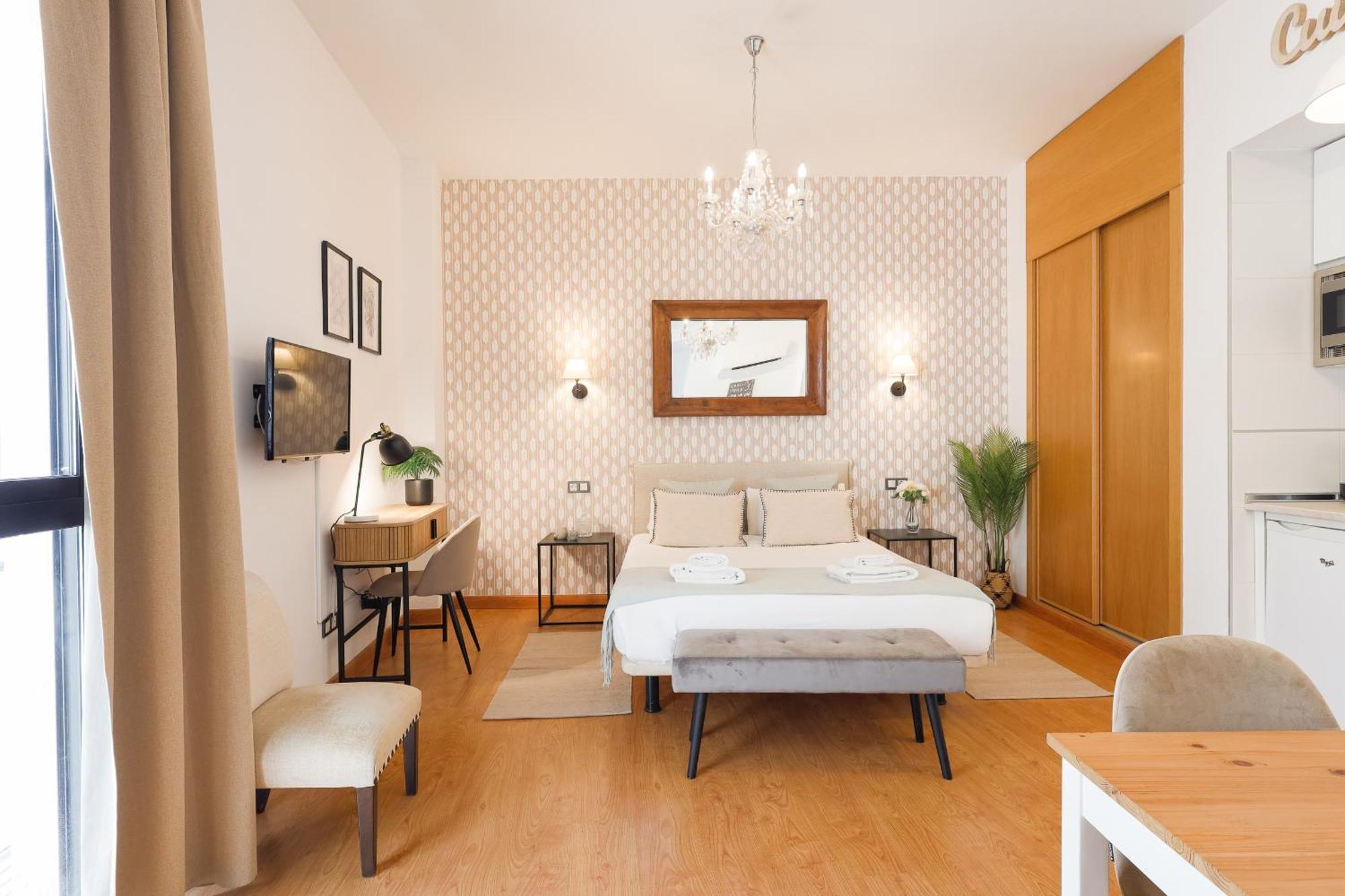 מאלגה C15 - Charming Modern Studio In The Centre מראה חיצוני תמונה